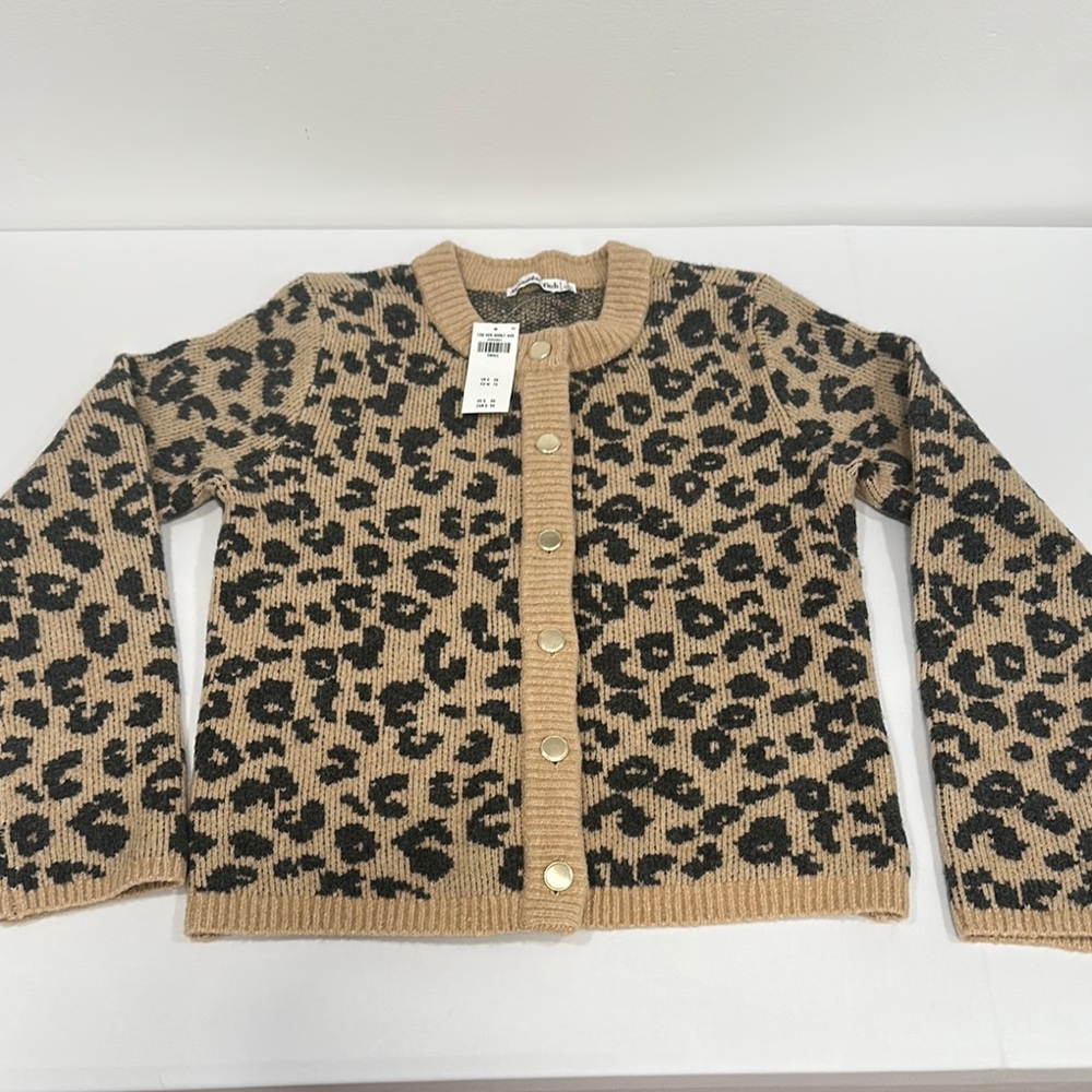 Abercrombie & Fitch Leopard Print Button-Up Sweater